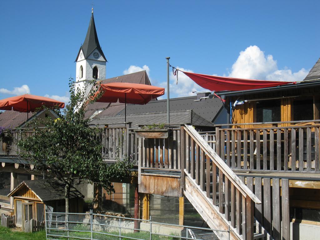 Bio-Bauernhof-Hotel Matlschweiger Lassing (Liezen) Exterior foto